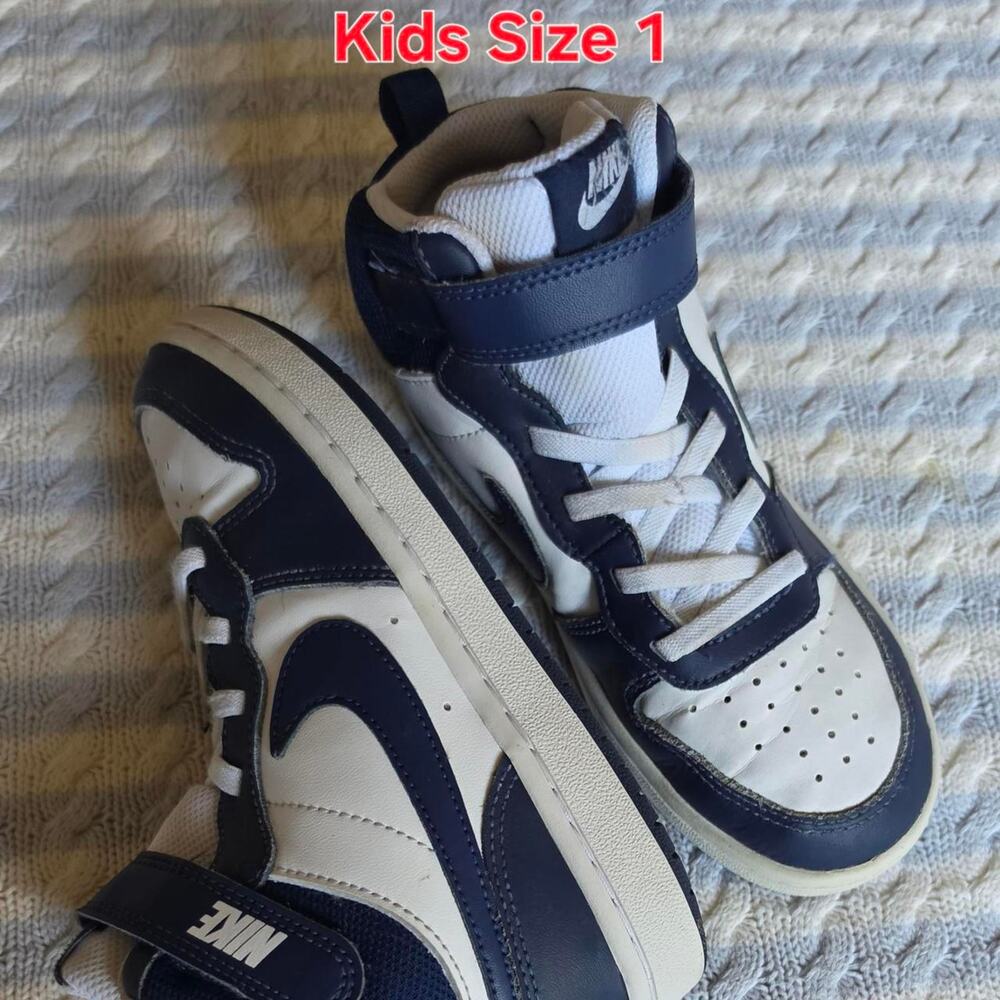 Nike white navy kids
